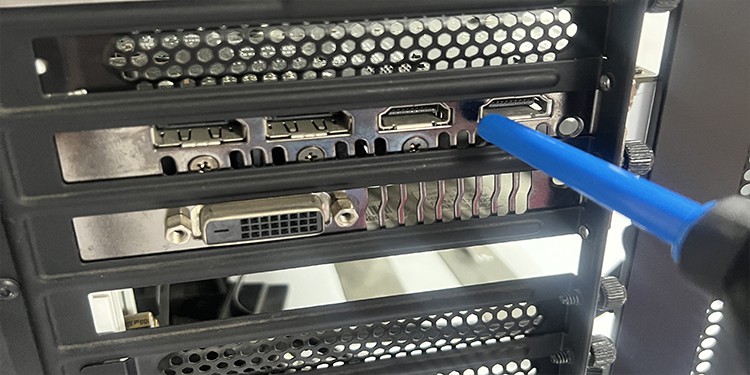 cleaning the ports