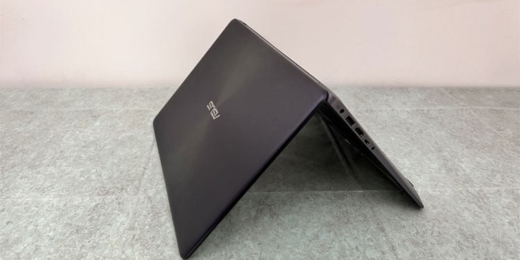 flip-laptop-inverted-v