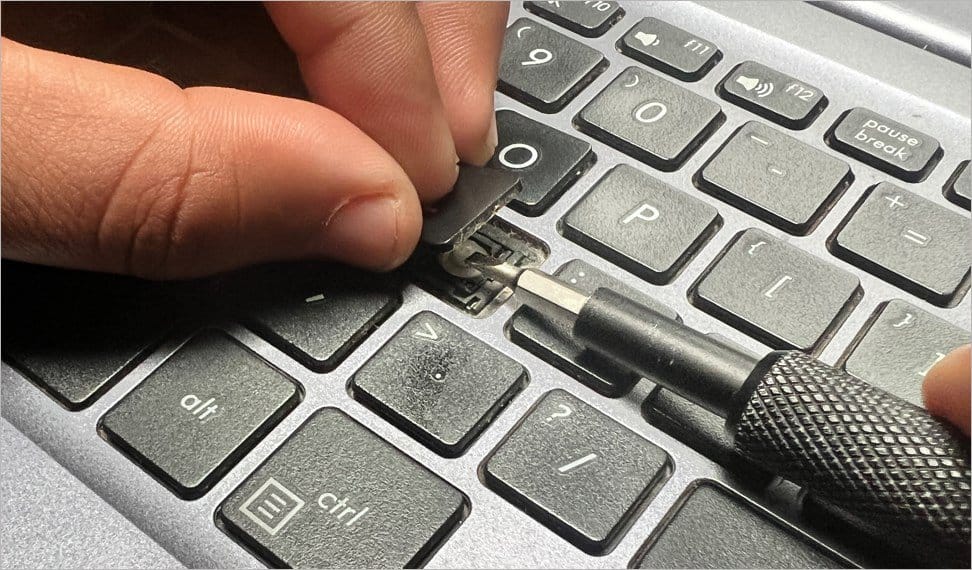 hold keycap