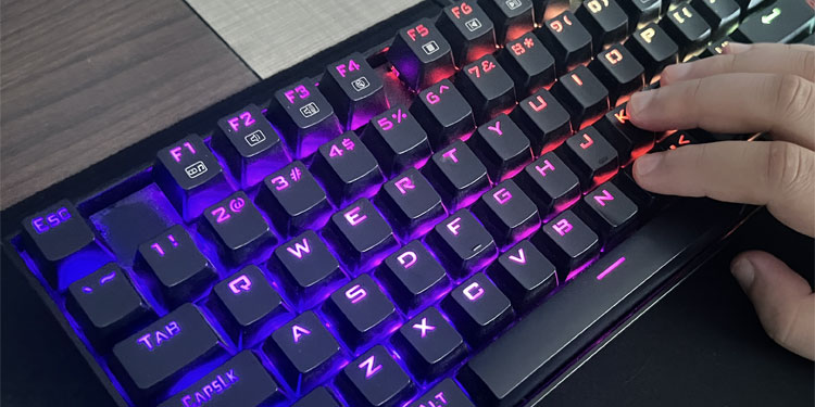 how to change color on keyboard