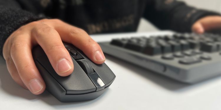 how to change mouse sensitivity