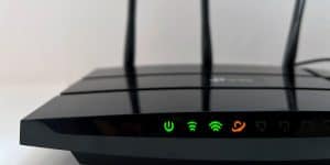 orange-light-on-router
