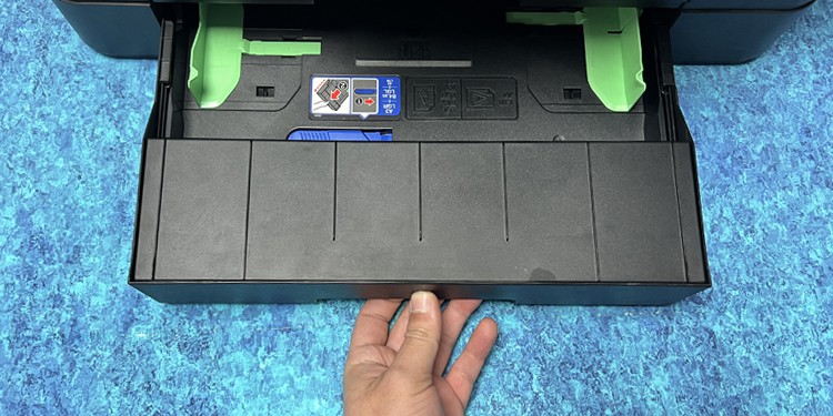 pull-out-the-input-tray