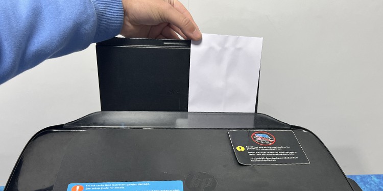 put-the-envelopes-in-rear-tray