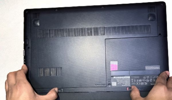 reinsert external battery