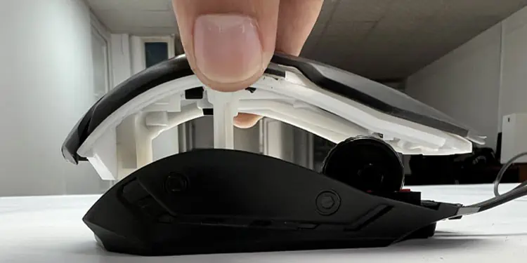 remove-mouse-to-casing-scroll-wheel-not-working