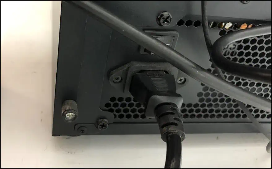 Why Are There Green Lines on Monitor? How to Fix It 15 remove-power-cable