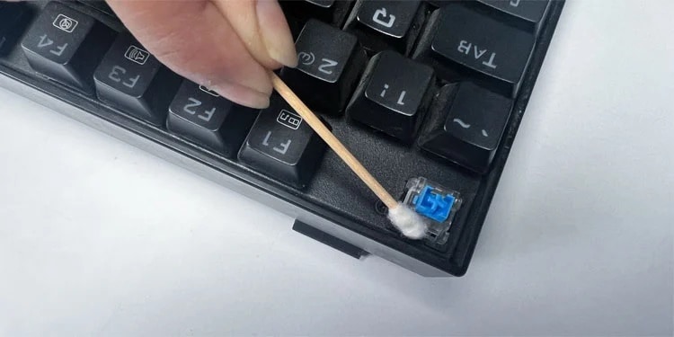 CLEAN KEY SWITCH 