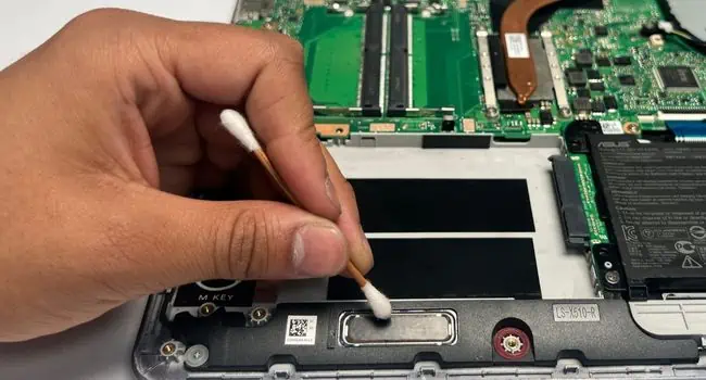 How to Clean a Laptop: Comprehensive Guide 39 clean-left-side-laptop-speaker