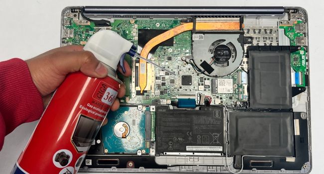 clean motherboard using compressed air