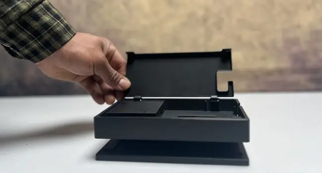 How to Use Monitor Without PC? Detailed Guide 20 open-switch-dock-back-cover