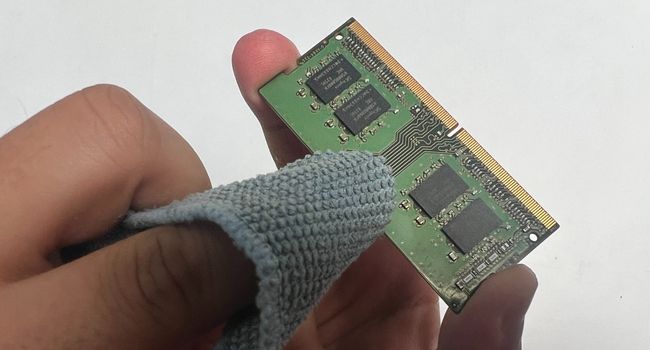 ram stick cleaning