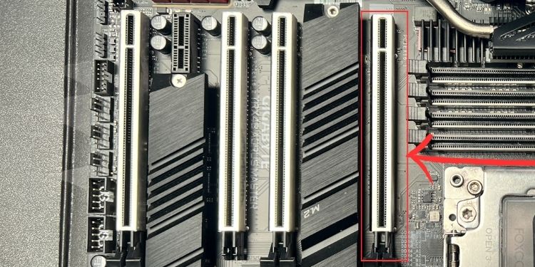 New PC Build No Display: 7 Proven Fixes 20 seat graphics card in first pcie slot