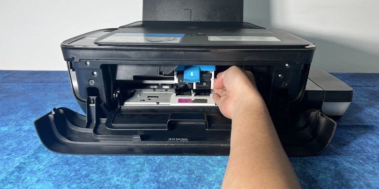 HP DeskJet Printers - E4 (Paper jam) error