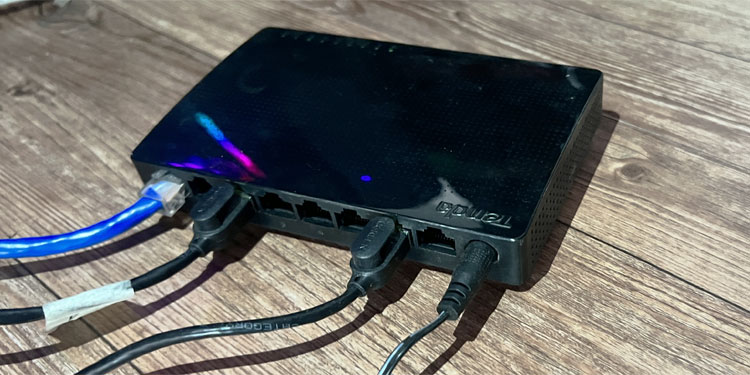 Ethernet Splitter Vs Switch—What’s the Difference? 3 ethernet-switch