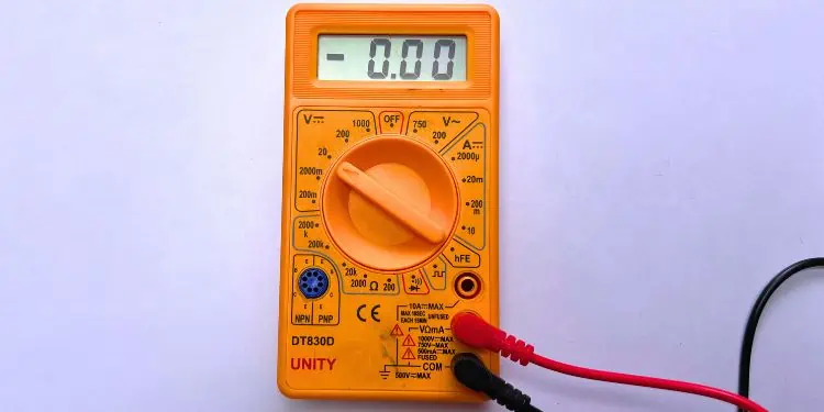 set-dial-to-dc-20v