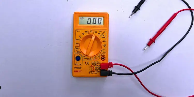setting-dial-to-750-dc-voltage