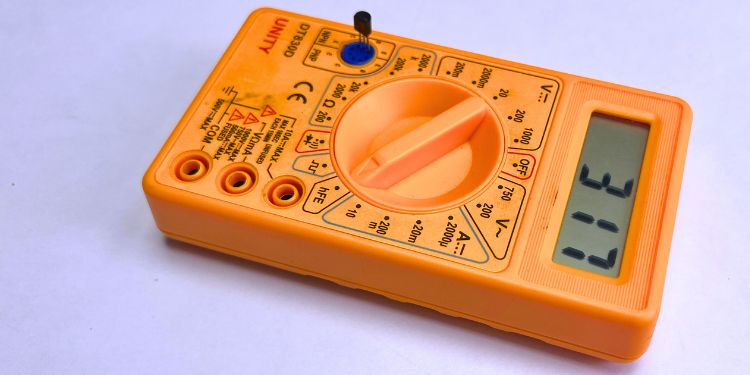 transistor hfe reading in dmm