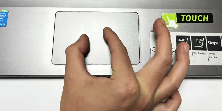 How to Scroll on Touchpad 21 zoom-in-on-touchpad
