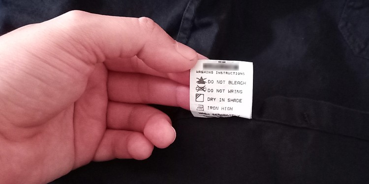 How to Remove Printer Ink Stains From Clothes, Paper, Carpet 1 do-not-bleach-label-in-cloth