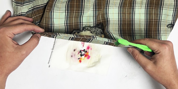 printer-ink-coming-off-of-clothes