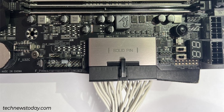 Gigabyte Beep Codes: How to Understand Them 7 24 pin atx power connector