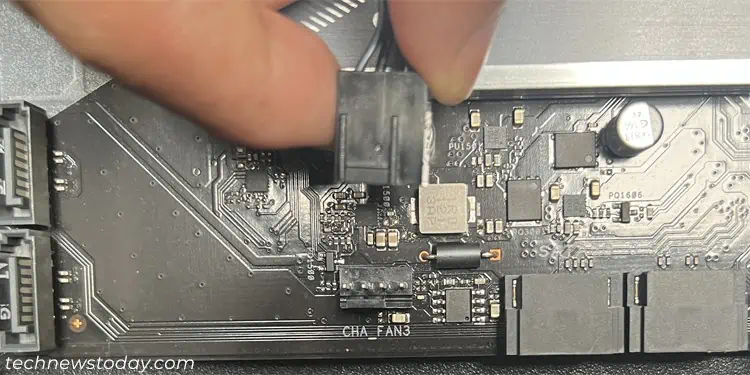 chassis-fan-header-connect