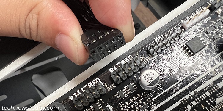 How to Install CPU Fan on Your Motherboard 17