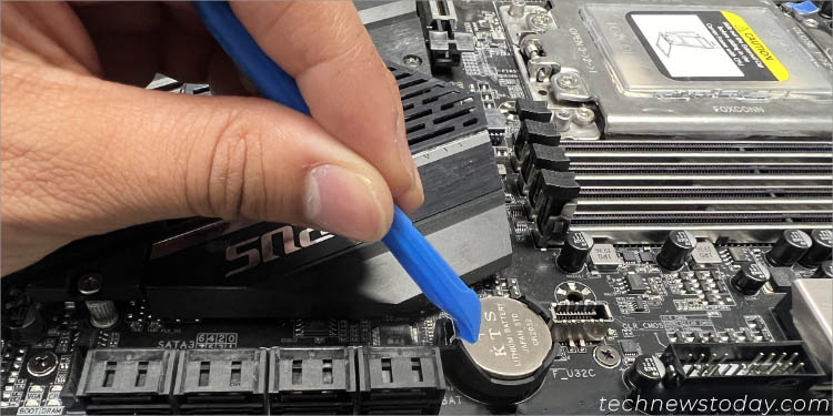 BIOS Not Showing Up? Try These 8 Fixes 7 remove cmos