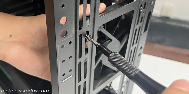remove-fan-screws-pc-case-1
