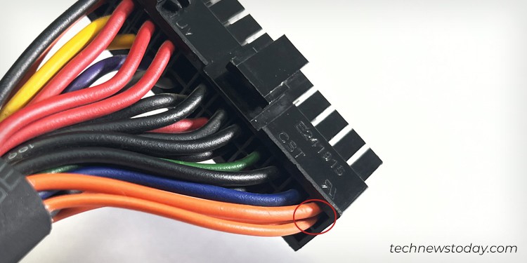 two-wires-entering-into-13-number-pin-in-atx-connector-1