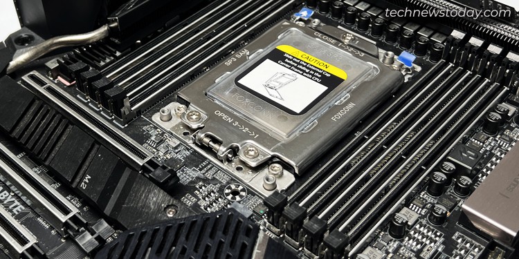 E-ATX vs ATX vs Micro ATX vs Mini ITX: What You Need to Know 4 8-ram-slots-in-eatx-boards