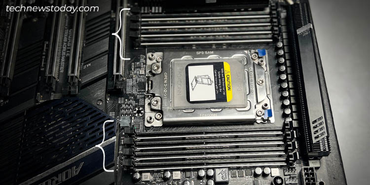 Motherboard Slots and Sockets: Beginner’s Guide 8 eight ram slots motherboard