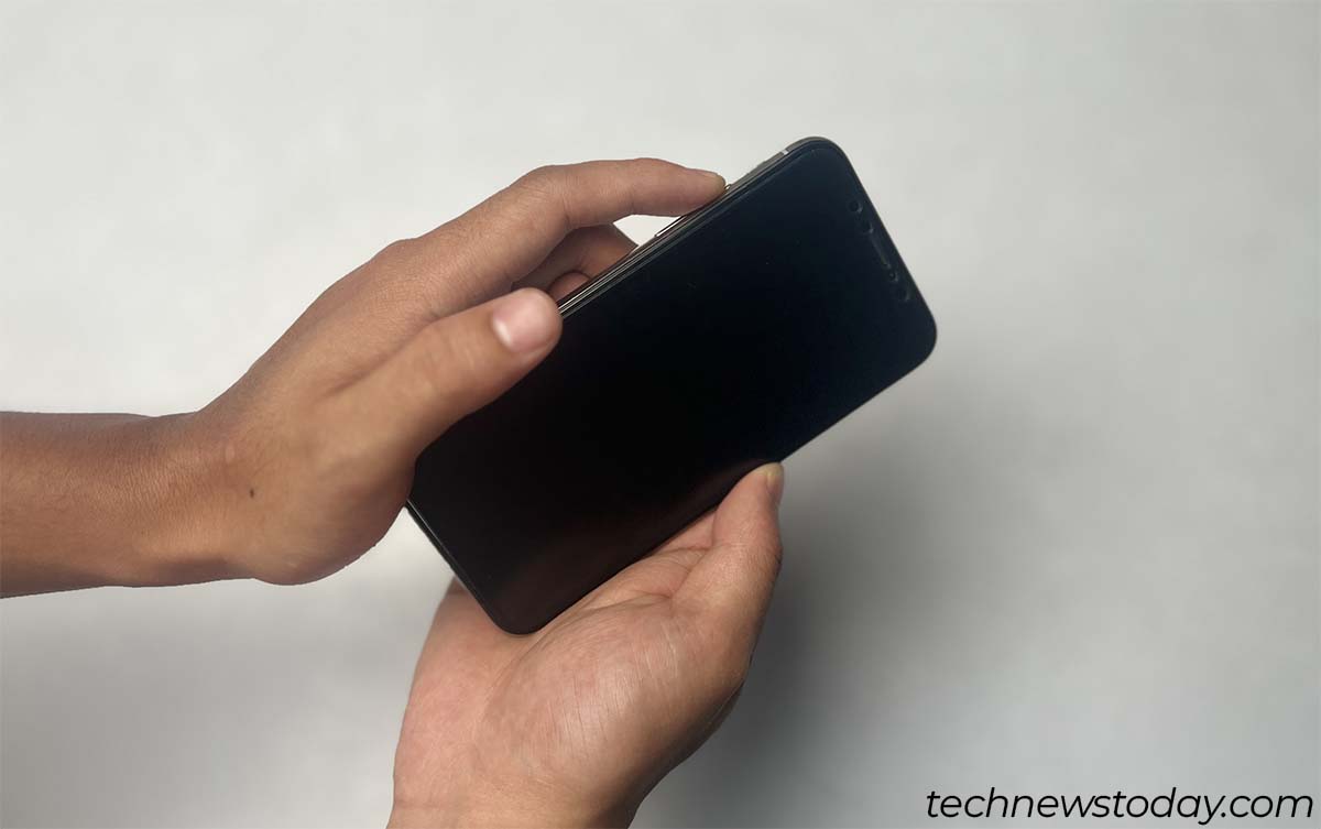 iphone volume up button