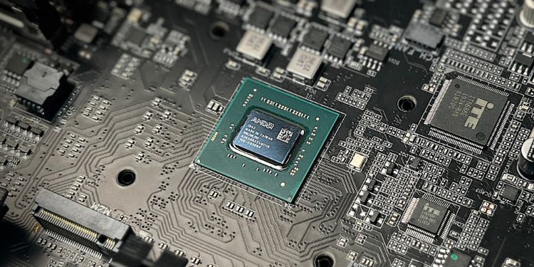 motherboard chipset