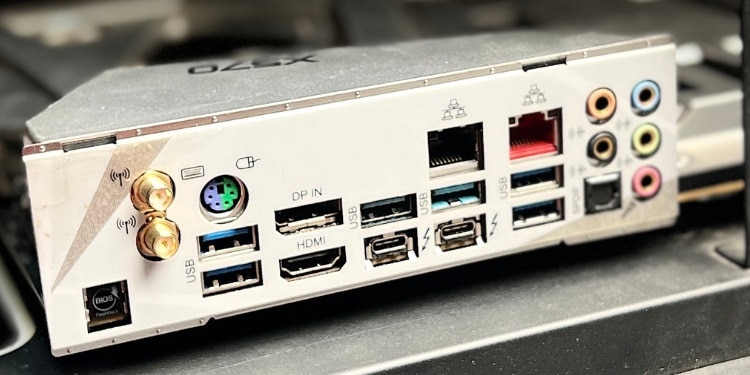 motherboard ports