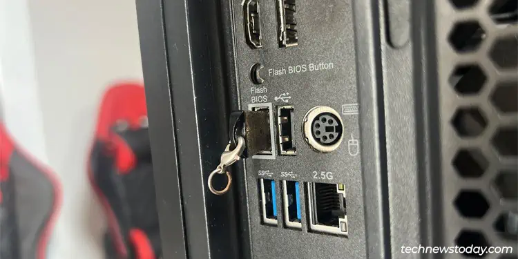 MSI BIOS Recovery: 5 Easy Ways 5 msi-flash-bios-button-io-panel