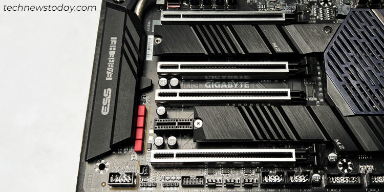 Motherboard Slots and Sockets: Beginner’s Guide 9 pcie-slots-in-eatx-boards