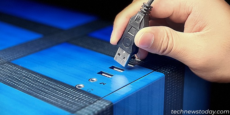 Keyboard Randomly Stops Working - Here’s How to Fix It 1 reconnect-keyboard