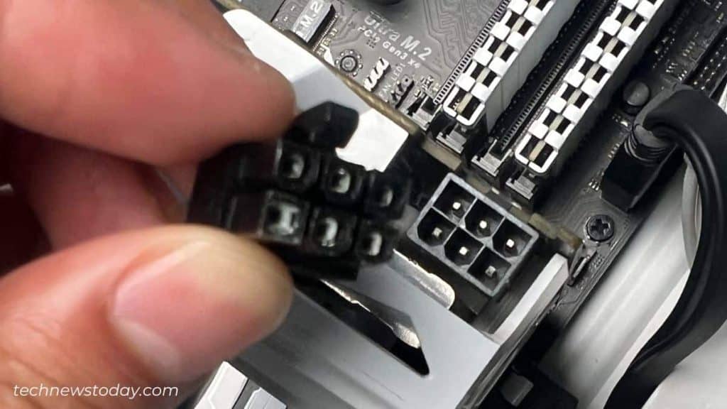 Thunderbolt Header and Ports (Complete Guide) 7 pcie cable from psu in thunderbolt card