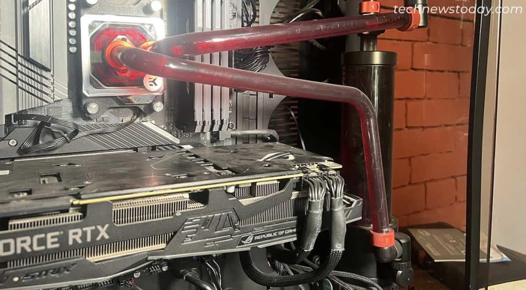 How to Remove a CPU Cooler from Motherboard The Right Way 10 remove-custom-loop-liquid-cooler