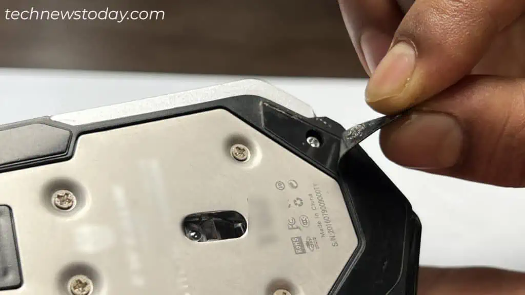 remove-feetpads-to-access-screws-of-mouse-1024x576