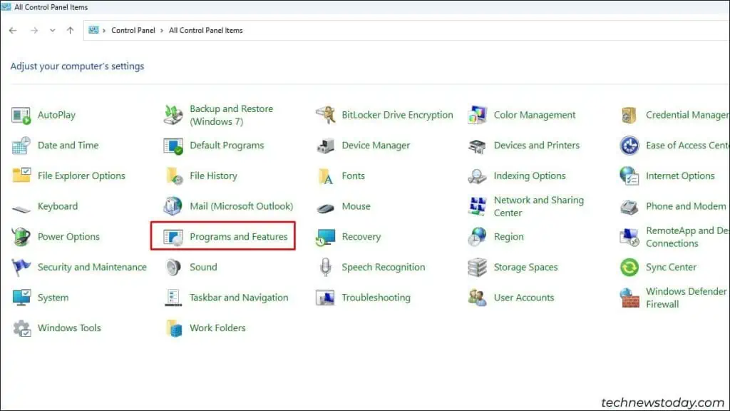 select-programs-and-features-1024x576