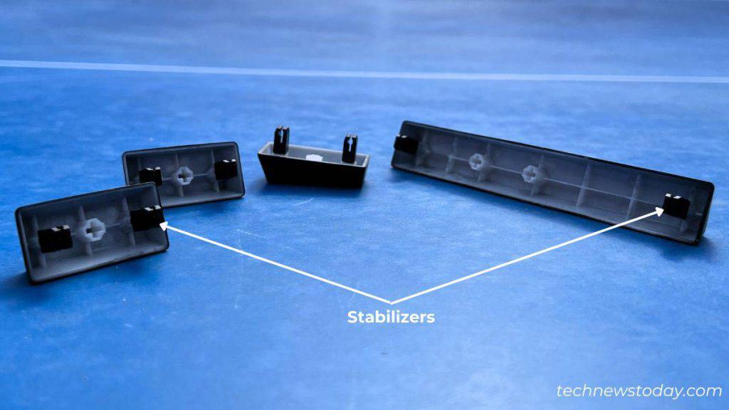 How to Clean Mechanical Keyboard in 7 Steps 4 stabilitizes below long keys