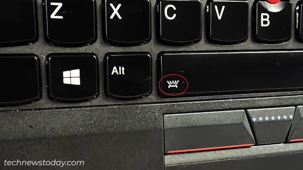 How to Turn on Keyboard Lights (Windows and Mac) 2 turn-on-keyboard-lights-lenovo-laptop