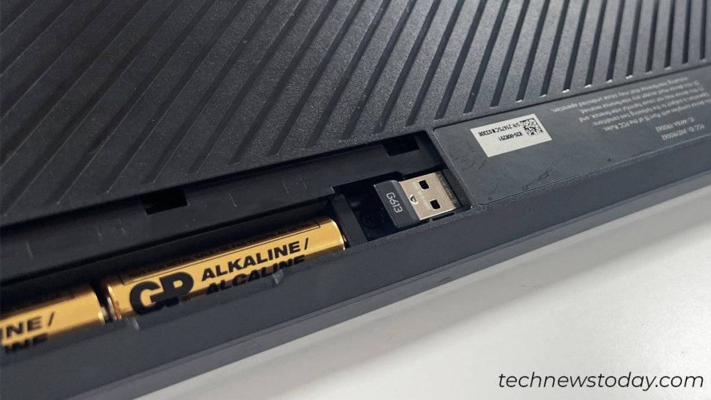 Keyboard Not Connecting? Here's How to Fix It 5 wireless-dongle-in-battery-compartment