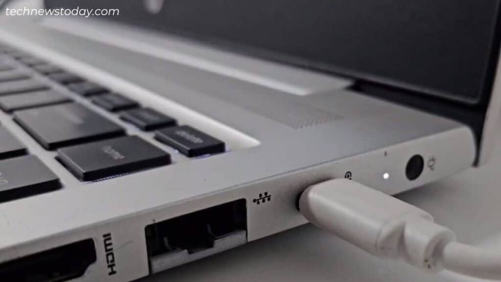 HP Laptop Won't Turn on? Here's How to Fix It 1 check for hp laptop blink code