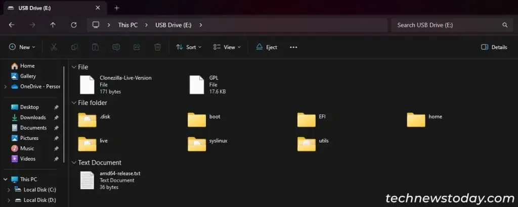 clonezilla-usb-drive-extracted-contents-1024x410