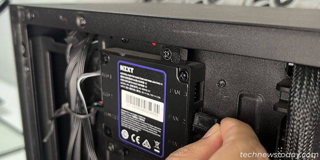 Radiator Fans Not Spinning? 3 Ways to Fix It 1 radiator-fan-cable-connector-controller-check