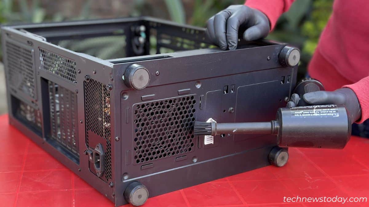 How To Clean Dust From PC